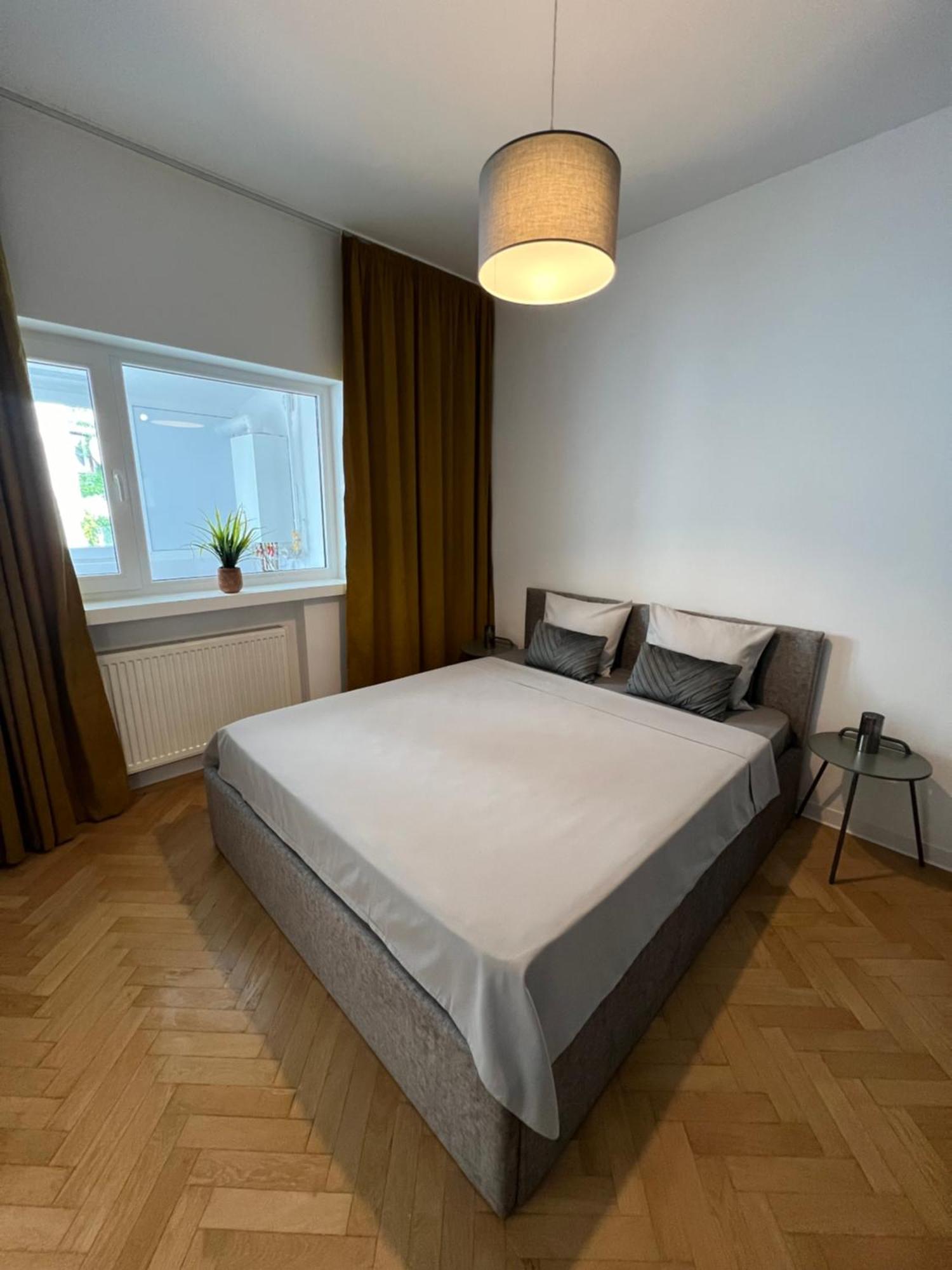Bucharest City Center Apt Victoriei St Zewnętrze zdjęcie